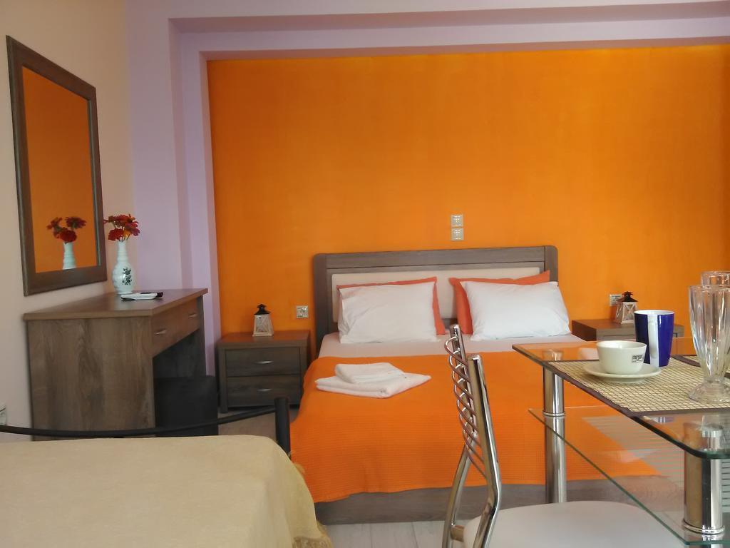 Mikros Gialos Apartments Esterno foto