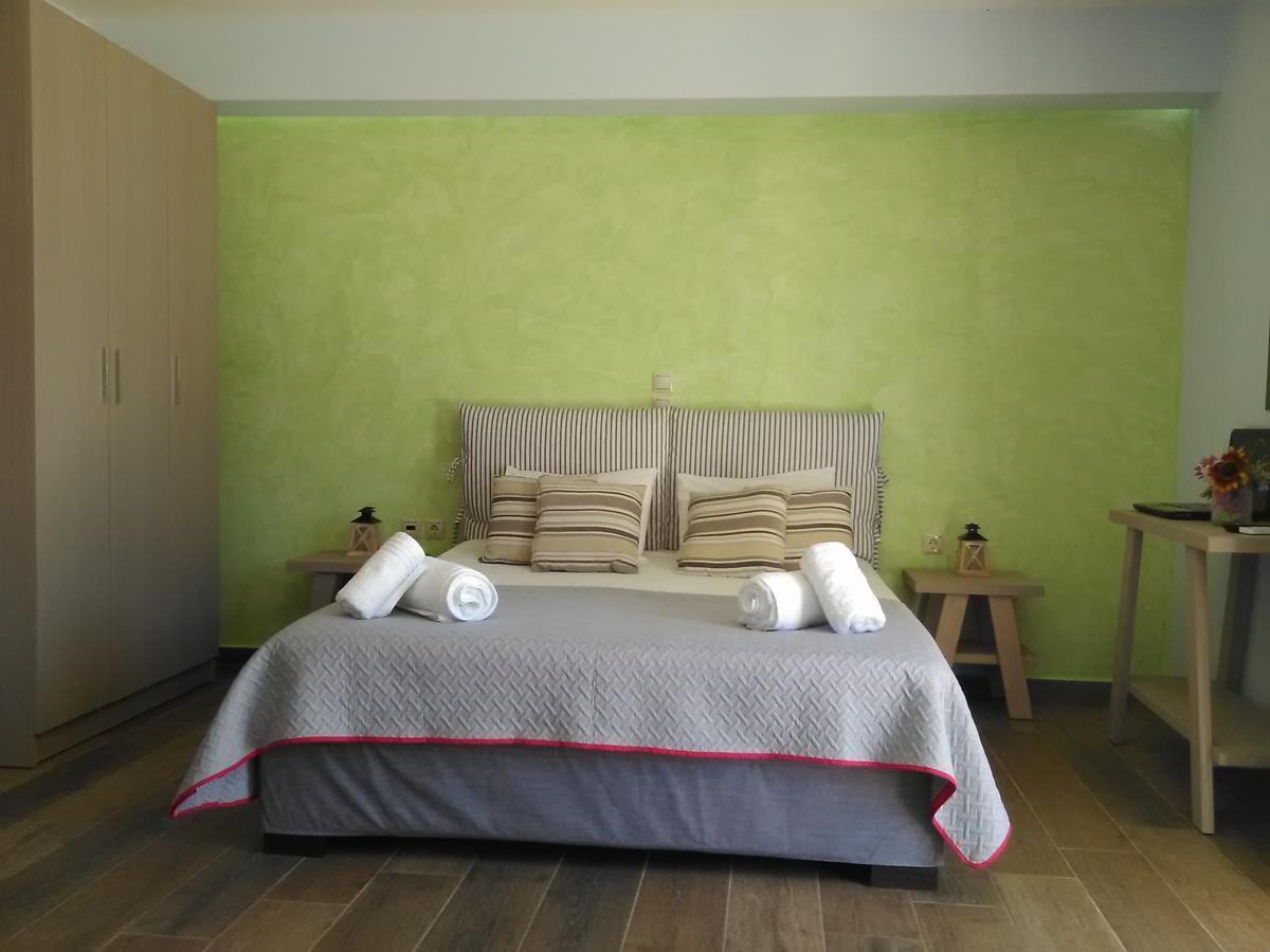 Mikros Gialos Apartments Esterno foto