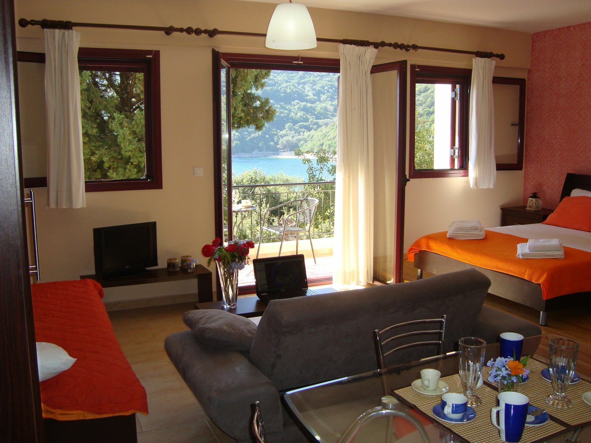 Mikros Gialos Apartments Esterno foto